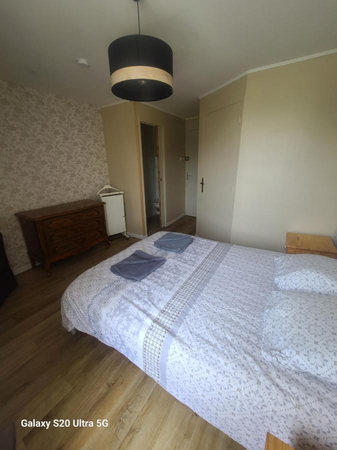 Les Chambrees Du Bac Hotell Charly-sur-Marne Eksteriør bilde